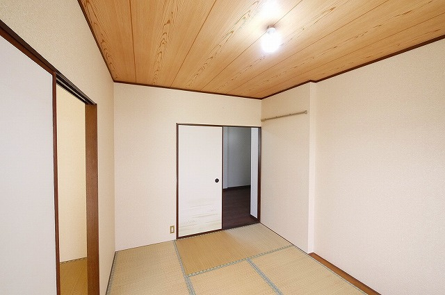 コスモハイツ東の和室|和室があれば客間としても活用できます