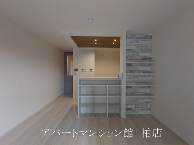 ハイピクチャーC棟の内装