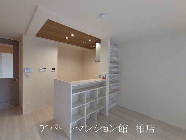 ハイピクチャーC棟の内装