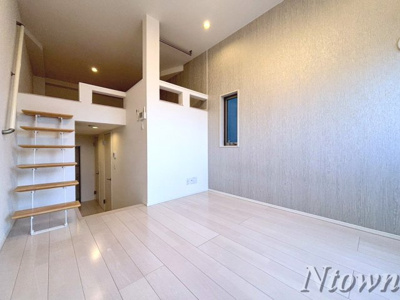 【居間・リビング】 | リベルテ千種 | リビングです