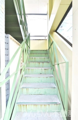 【ロビー】 | K・Iハイツ | ゆとりのあるロビーです