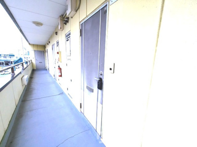 【ロビー】 | K・Iハイツ | 毎日通るロビーはこのようになっています