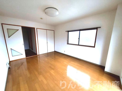 【居間・リビング】 | K・Iハイツ | 使いやすいリビングです