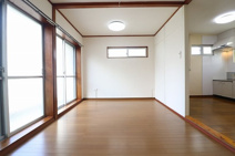 狩俣アパートの画像