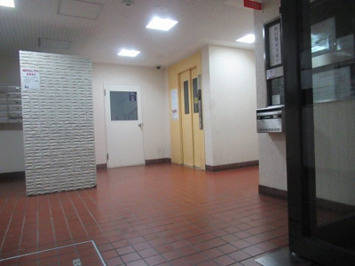 【エントランス】 | ラガール小阪（河内小阪賃貸） | 落ち着いたエントランスです