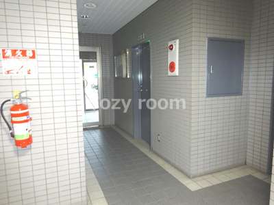 【その他共用部分】 | サンクリエイト江坂 | 共有廊下です