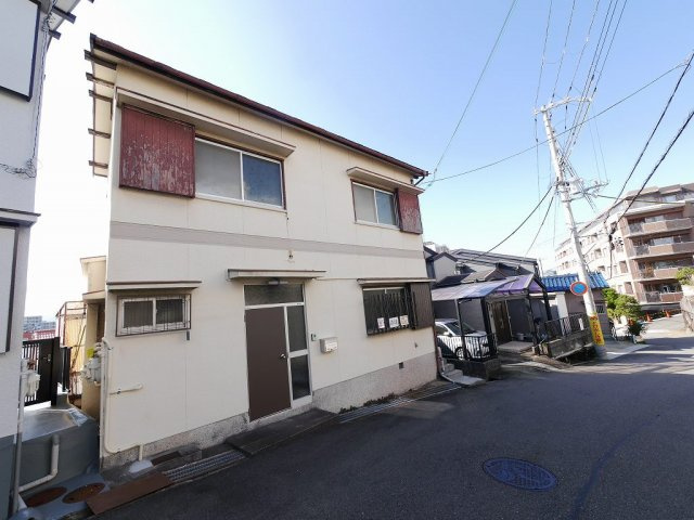 明石市東野町2043-121戸建の外観