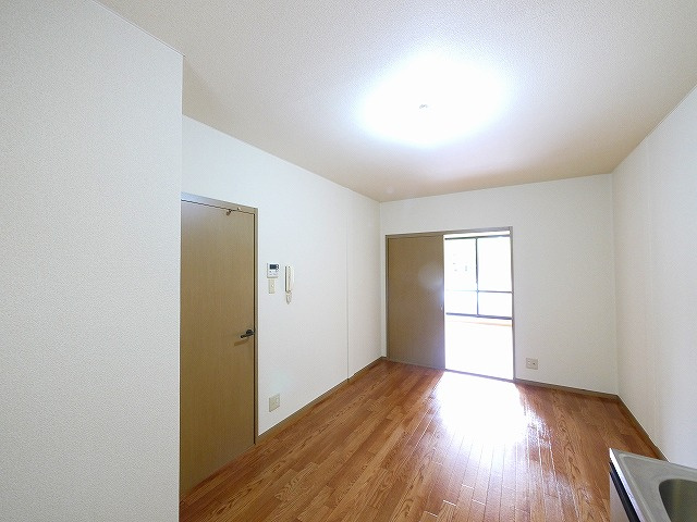 ビクトワールＢ棟の玄関|きれいな玄関です