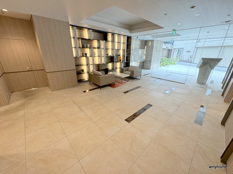 スプランディッド中之島DUE　仲介手数料無料のロビー