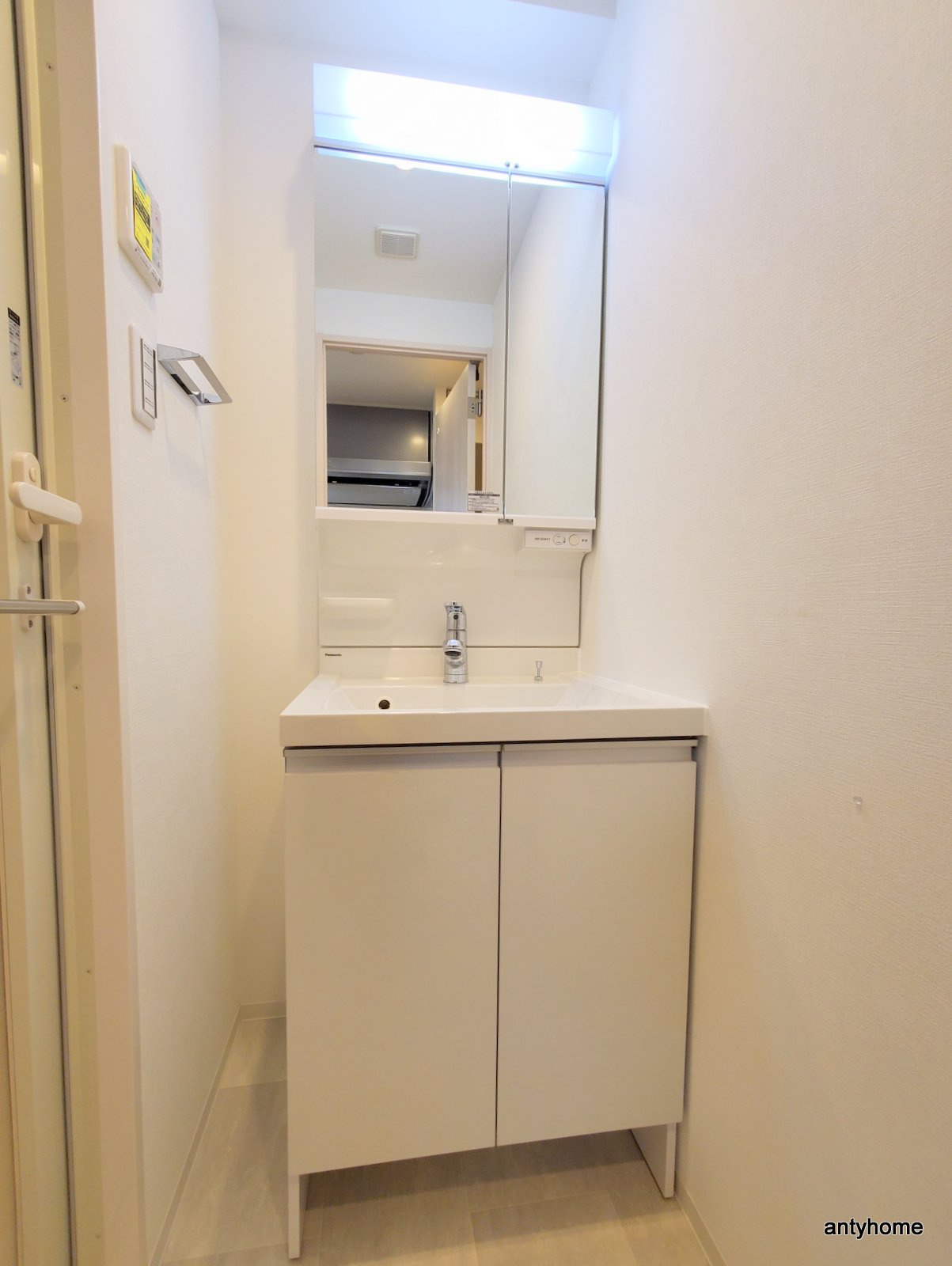 スプランディッド中之島DUE　仲介手数料無料の洗面所