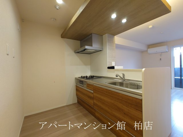 ハイピクチャーE棟のキッチン