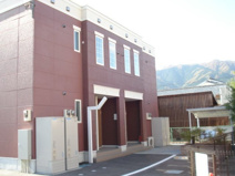 フォルムフィールドコートの画像