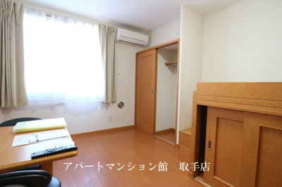 【居間・リビング】 | レオパレスハーヴェスト湖北