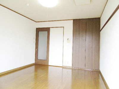 【居間・リビング】 | りんどうハイム | 画像は101号室