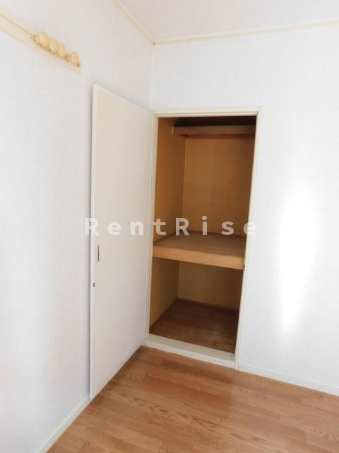 アーニストハウスＢ棟の収納