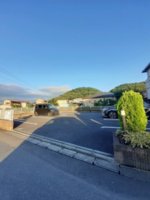 【駐車場】 | Schon Blume