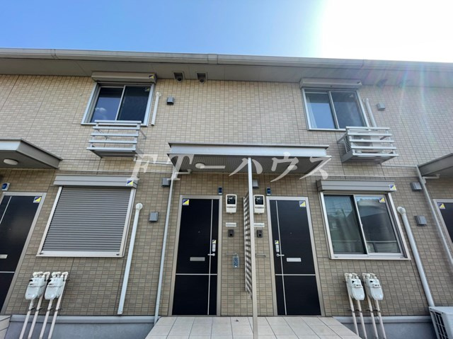 習志野市屋敷１丁目のアパートの外観