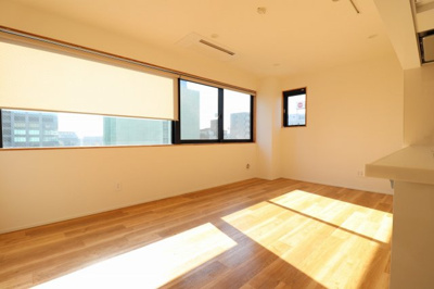 【居間・リビング】 | Kyobashi View Residence(キョウバシビューレジデンス)