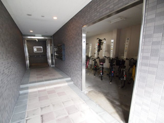 【エントランス】 | ミレニアムニシムラ