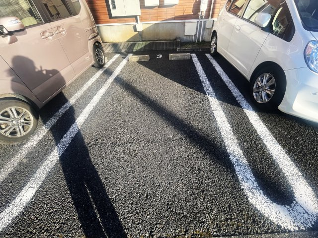 R&Rの駐車場