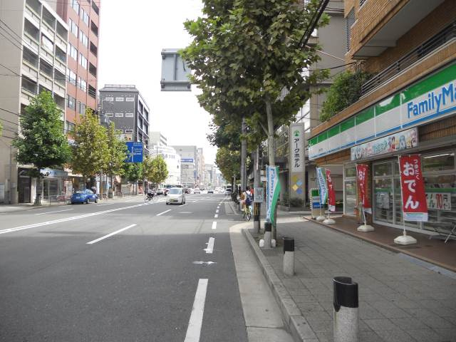 アイハウス（旧グランドインペリアル林ビル）の周辺|前面道路