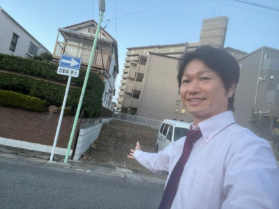 【外観】 | 千種区千代田橋 全2棟　＜仲介手数料無料＞千代田橋小・千種中　新築一戸建て | 撮影11/21
社長の村田です！
自らプレイヤーとして営業しています
長年の経験と実績から皆様により良いマイホーム購入のご提案をいたします。
住宅ローンの不安や購入後の不安等何でもご相談ください。
