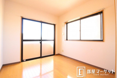 【寝室】 | プリミエール荒井 | 同型タイプ