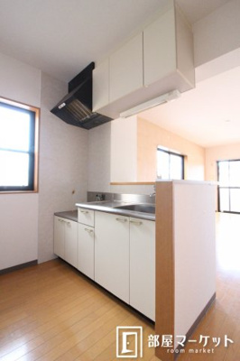 【キッチン】 | プリミエール荒井 | 同型タイプ