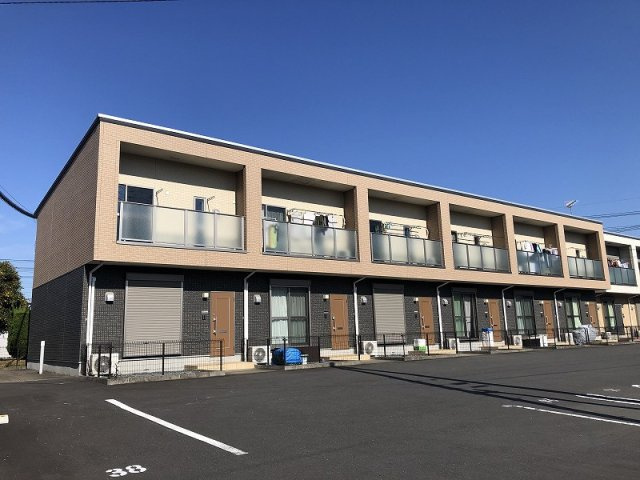 フェニックス麻の駐車場