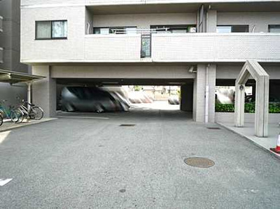 【駐車場】 | フローレンス八木駅前