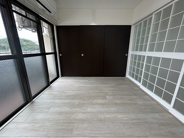 サワベマンションの洋室|洋室です
※間取り反転の場合あり、内装が若干異なる場合がございます