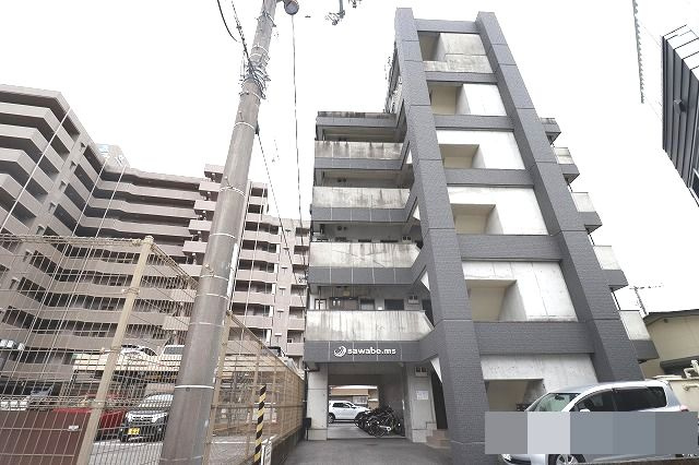 サワベマンションの外観|外はこのようになっています
