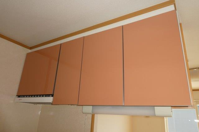 トライアン・ファントBのキッチン|キッチン上収納