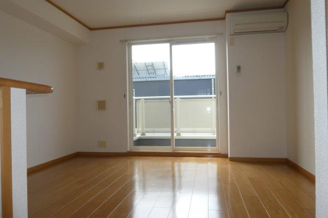 トライアン・ファントBの居間・リビング
