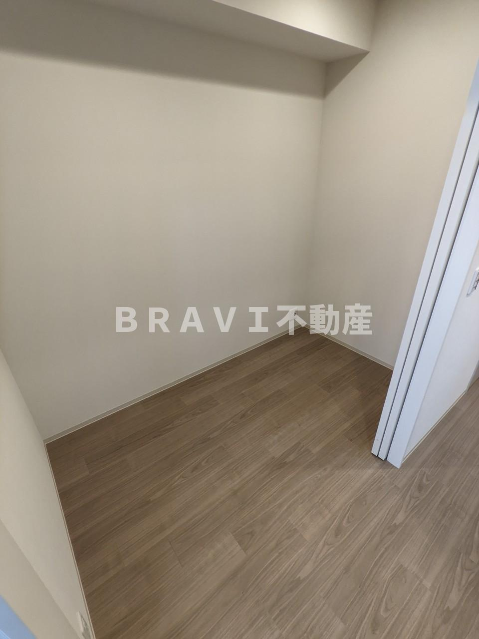 コンフォリア・リヴ北久宝寺Qの寝室|【コンフォリア・リヴ北久宝寺Q 】柱の出っ張りが少なく家具の配置がしやすい！