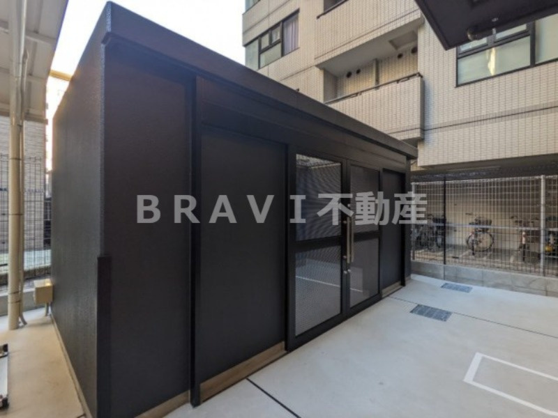 コンフォリア・リヴ北久宝寺Qのその他共用部分|【コンフォリア・リヴ北久宝寺Q】24時間ゴミ捨て可の大きなごみ捨て場