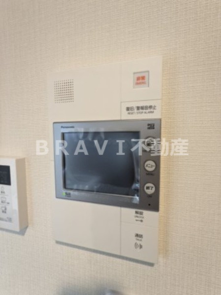 コンフォリア・リヴ北久宝寺Qのセキュリティ|【コンフォリア・リヴ北久宝寺Q】モニター付きインターホン