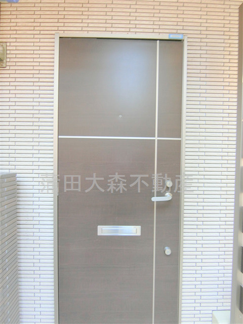 シャルールの玄関