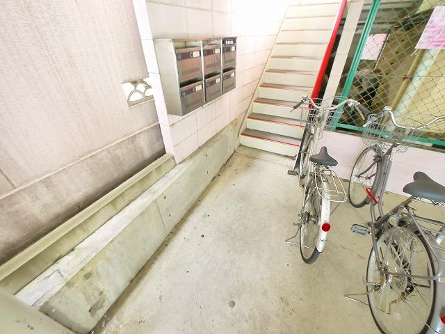 セロリハウスのその他共用部分|昇降階段