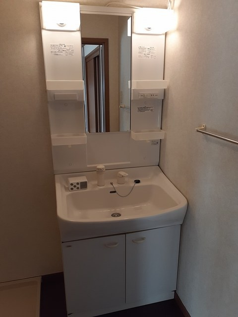 アヴニールⅢの洗面所