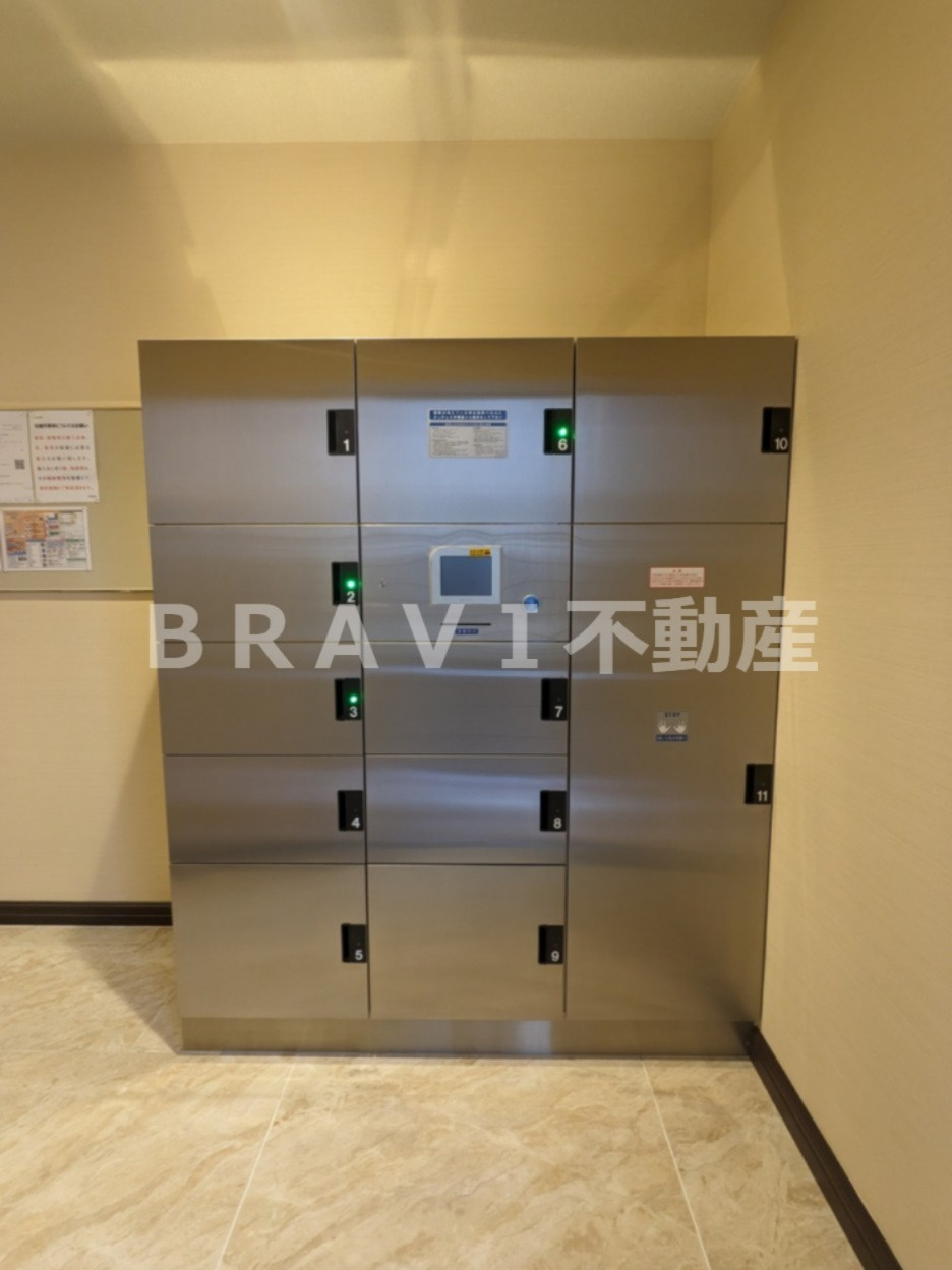 プレジオ鎗屋町 BRAVI不動産のその他共用部分|【プレジオ鎗屋町】宅配BOX
