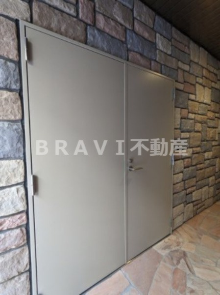 プレジオ鎗屋町 BRAVI不動産のその他共用部分|【プレジオ鎗屋町】ごみ置場
