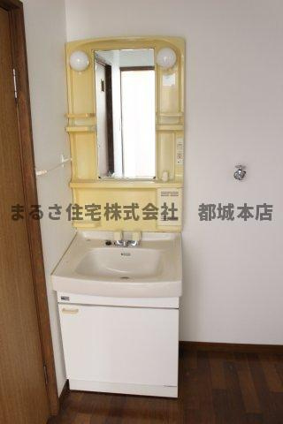コーポアンジェラスⅡの独立洗面台
