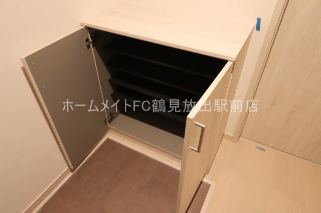 ヴィクトワール放出のその他