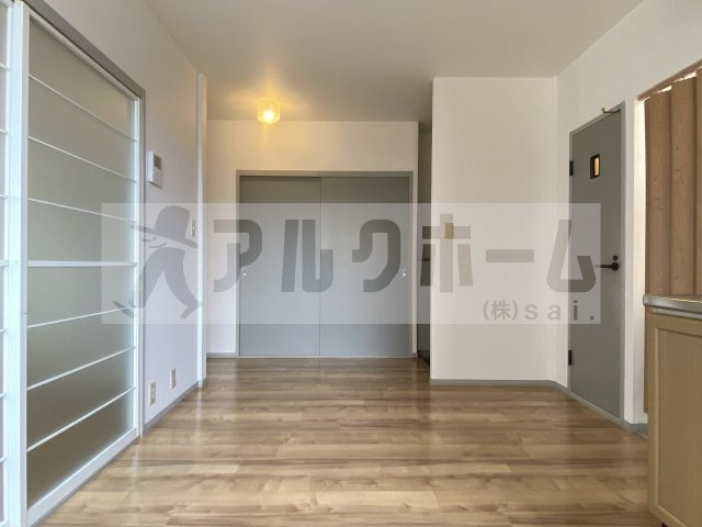 ルミエール永畑Aの居間・リビング