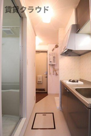 東亜ハーモニー蘇我のキッチン|コンパクトなキッチンで掃除もラクラク