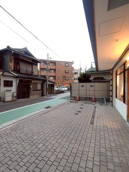 【駐車場】 | K＆K芥川