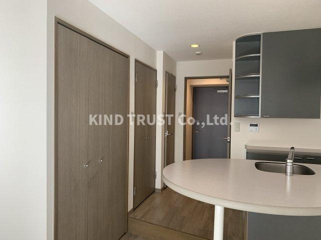 グランピア扇町の内装|明るい室内です