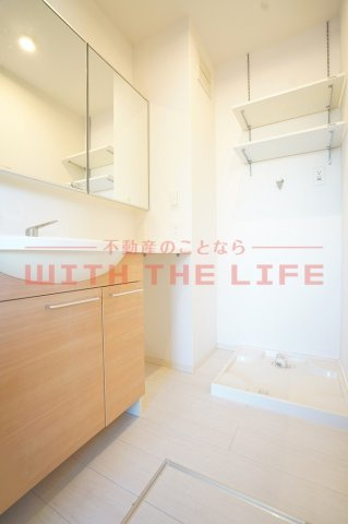 シュトラール【キャッシュバック対象】の洗面所|広い洗面スペース