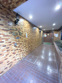 【エントランス】